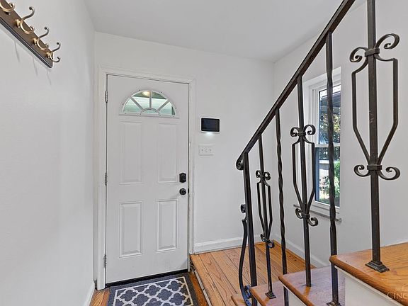 5th image of 6232 Rogers Park Pl