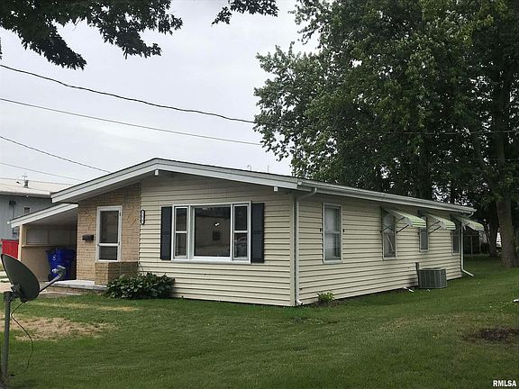 3rd image of 113 W Kellogg Ave
