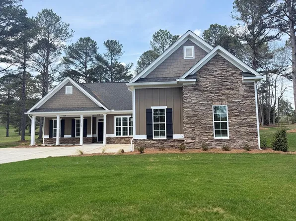 505 Oakmonte Cir, Abbeville, SC 29620