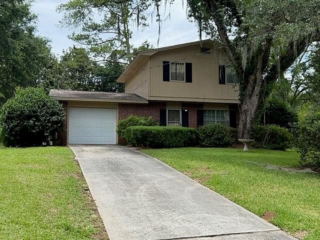 1st image of 206 Winn Cay Dr