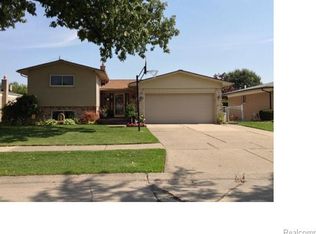 36164 Waltham Dr, Sterling Heights, MI 48310