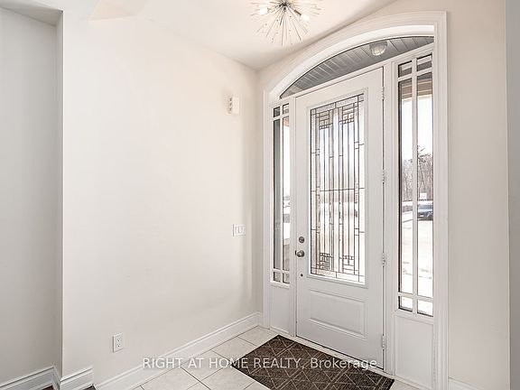 5th image of 1261 Merton Rd