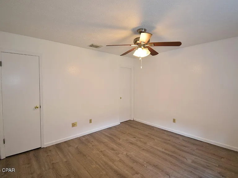 6321 Lance St — Photo 13