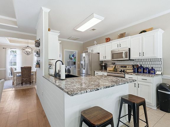 4th image of 1708 Pleasant Pointe Cir