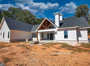 318 Deer Track Rd, Buckhead, GA 30625