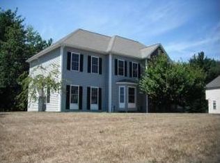15 Longview Cir, Pelham, NH 03076