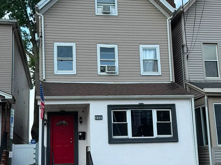 456 Marshall St #3 — Photo 1