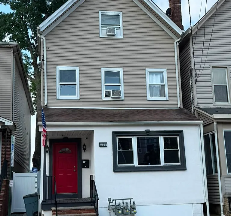 456 Marshall St #3