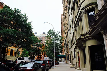 302 West 76th Street in Upper West Side
