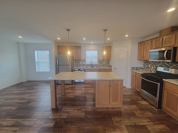 3rd image of 551 Summit Trl #62