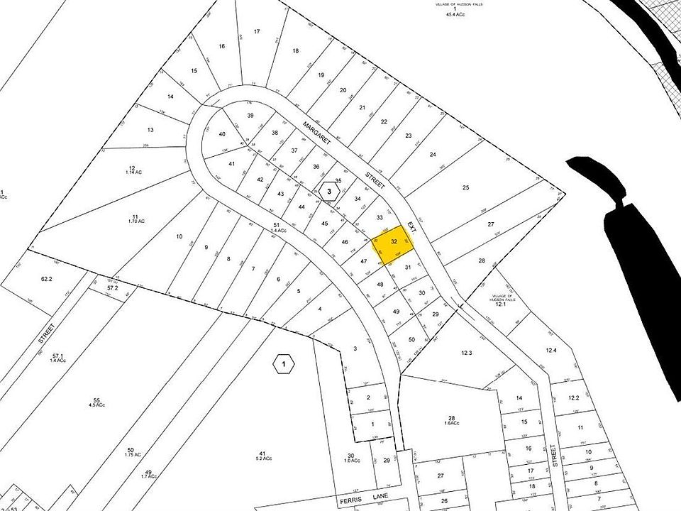 1st image of 32 Margaret St