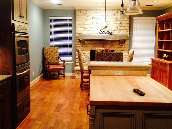 Country Kitchen & Dining