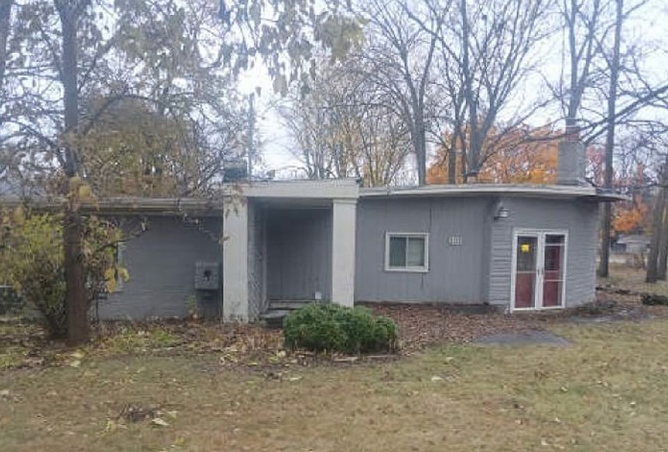 1st image of 1131 Kettering St