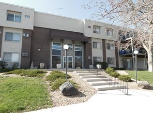 2801 Flag Ave N APT 302, New Hope, MN 55427