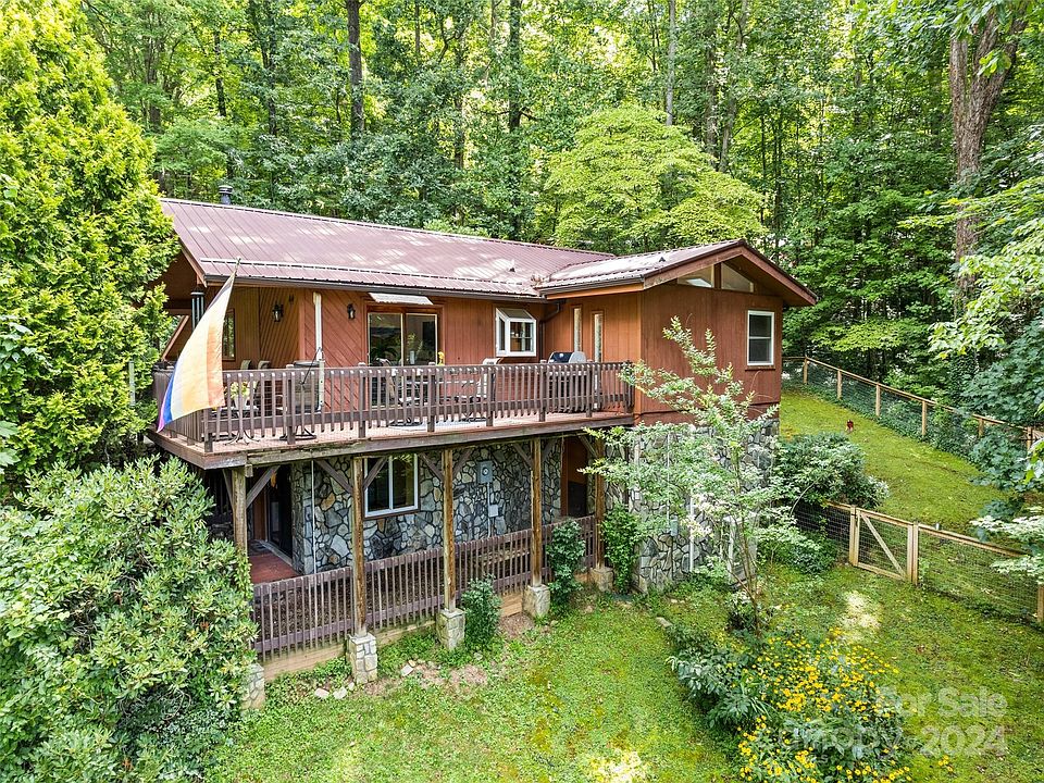 1st image of 44 Hodges Dr