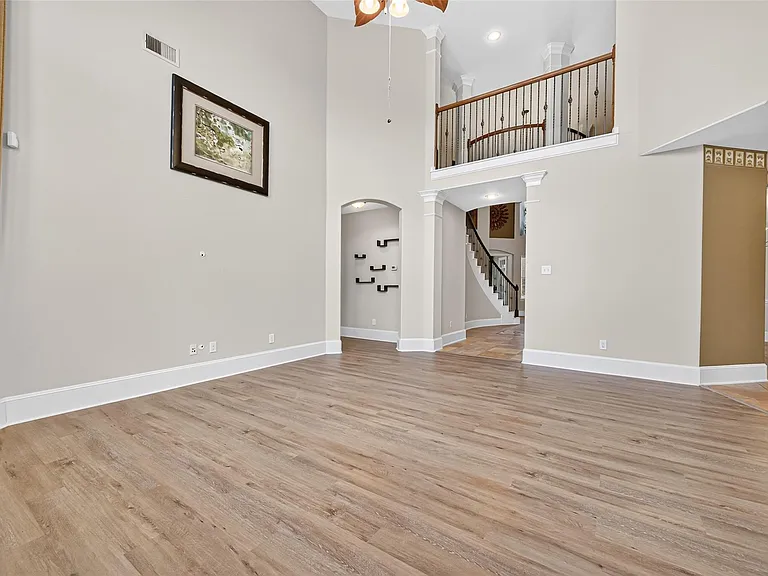 9735 Lansing Meadows Dr — Photo 11