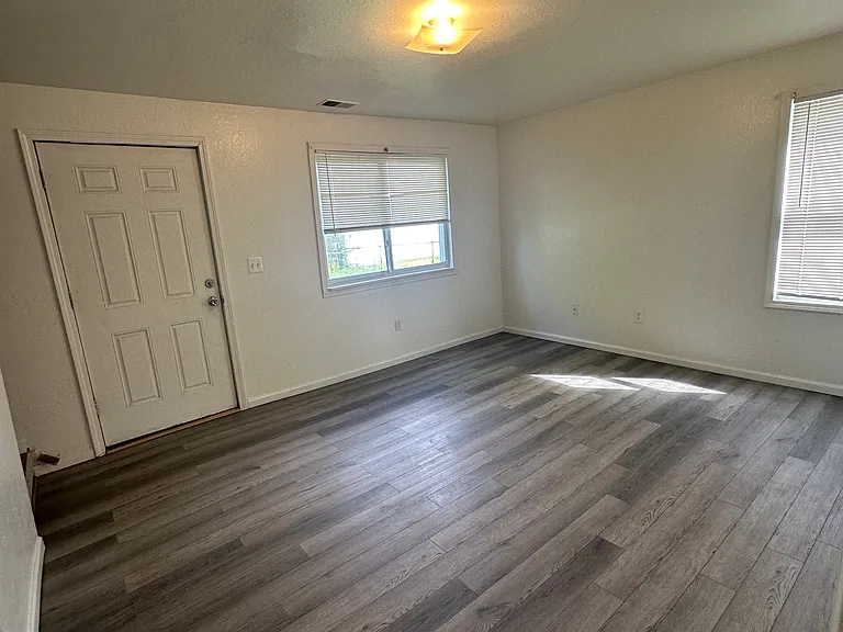 2023 Eastport Ave — Photo 4
