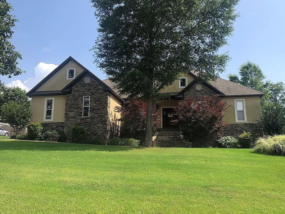 7 West Chateau Estates
