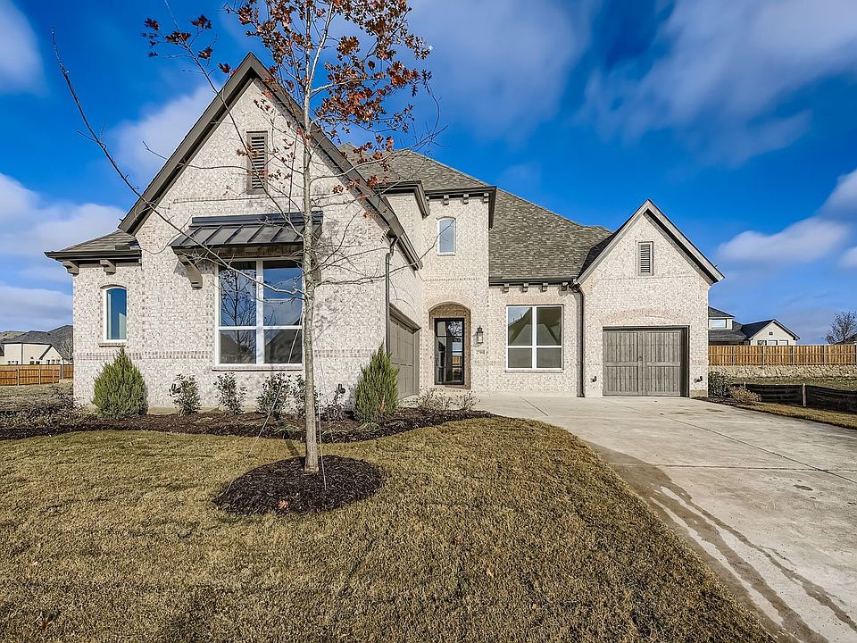 1st image of 2700 Prestonshire Ln