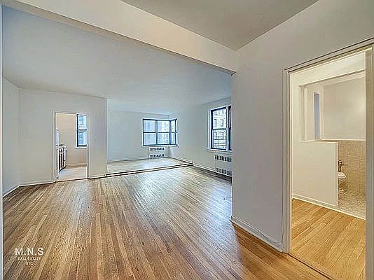 4th image of 711 W End Ave APT 5GN