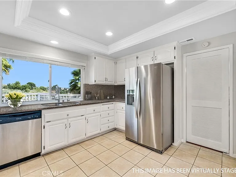 1522 Sunbluff Dr — Photo 16