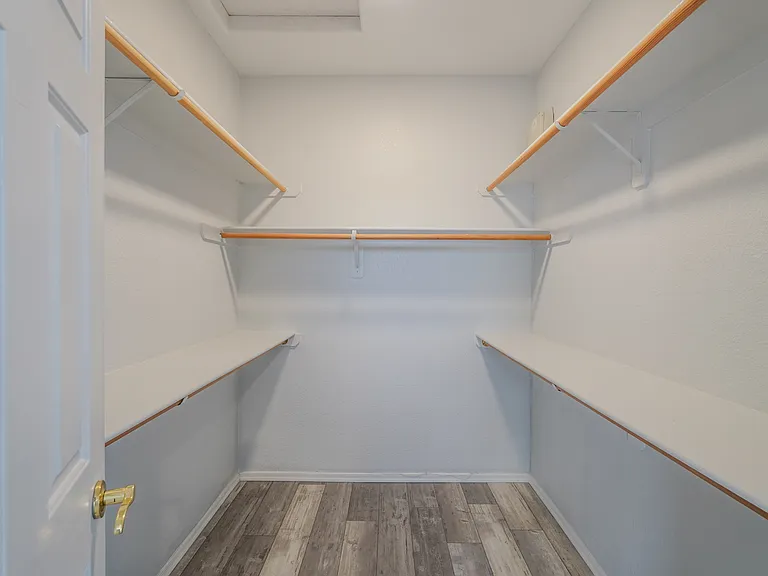 1825 E Shore Villas Dr #DRIVE44 — Photo 10