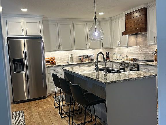 5th image of 2704 Bolling Rd