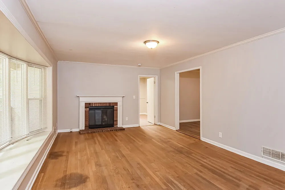 4 bed, 2.0 bath, 1754 sqft, $1,725 — Photo 4