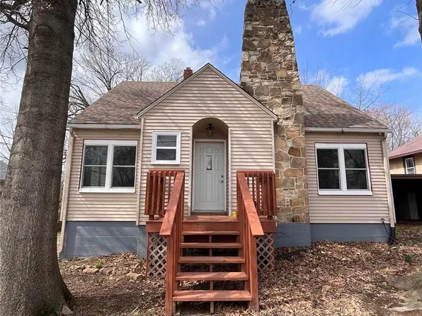 106 S Pine St, Rolla, MO 65401