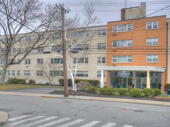 292 Pequot Ave #C4, New London, CT 06320