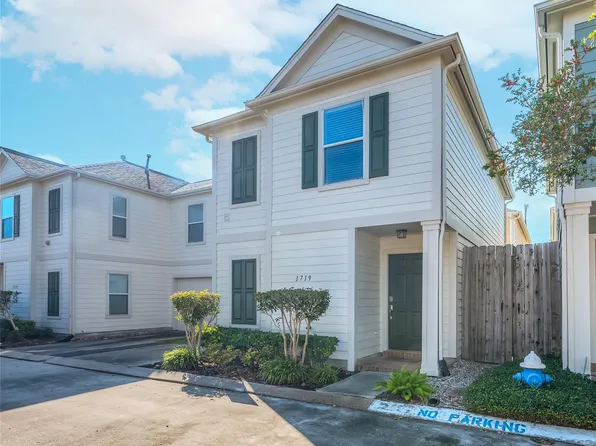 1719 Redwing Bluff Dr, Houston, TX 77009