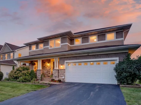 15211 Plumstone Dr, Eden Prairie, MN 55347