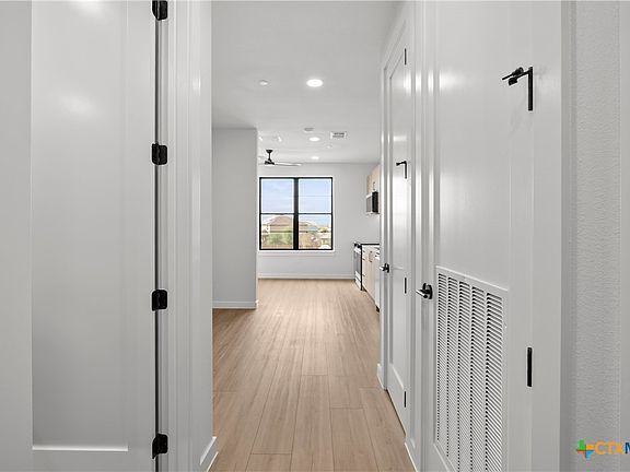 2nd image of 634 Central Pkwy #1212
