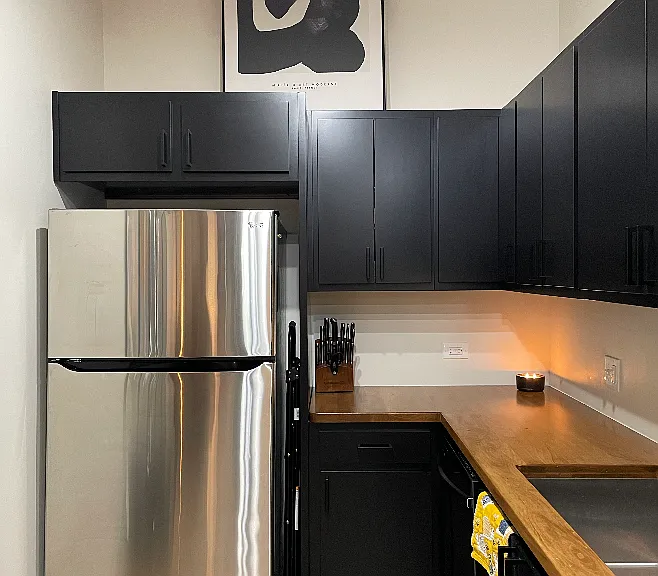 1147 W Ohio St — Photo 13