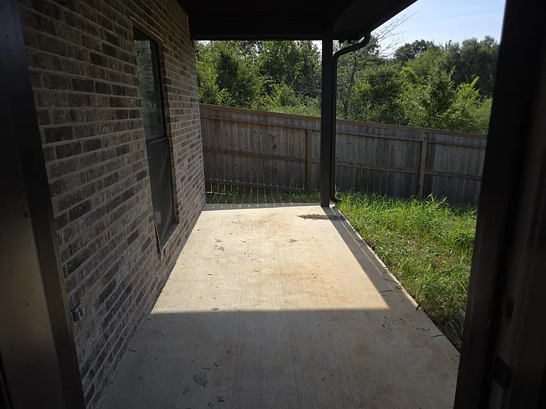 409 S Steen Dr #104 — Photo 14