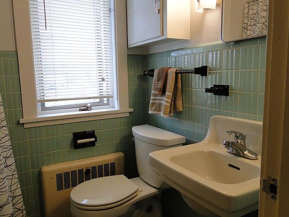Full Bath
