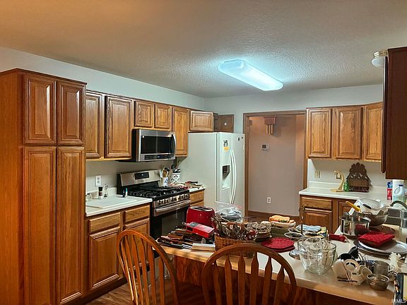 2nd image of 1109 Holly Ridge Run