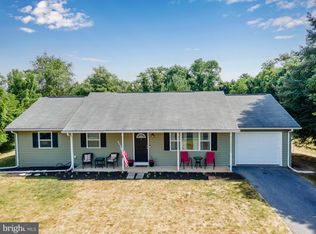 602 W Pine St, Mount Holly Springs, PA 17065