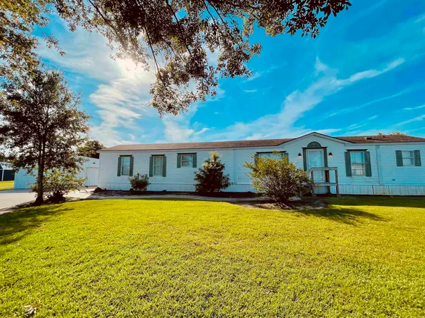 4168 Greentree Ln, Lake Charles, LA 70611
