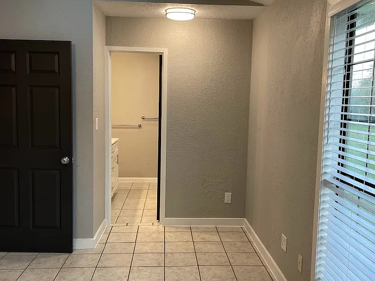 Park Place Apartments — Photo 38