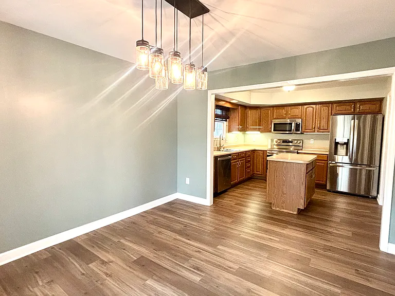 2 Lenox Ct — Photo 8