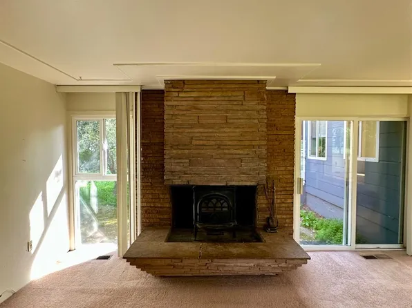 993 Champion Lane, Deer Park, CA 94576