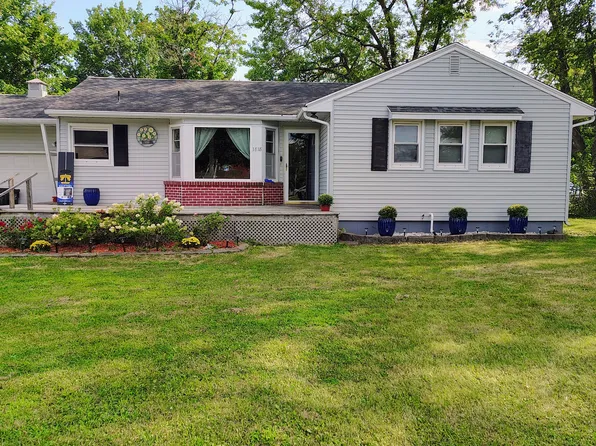 1818 Asbury Ave, Ottumwa, IA 52501