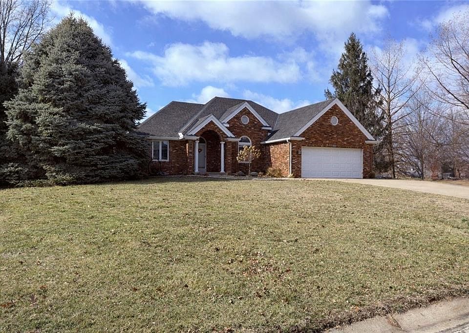 1st image of 1504 Hillcrest Ct