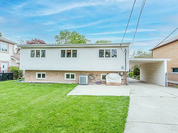 2nd image of 7503 W Foster Ave