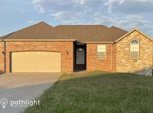 332 W Grace St, Republic, MO 65738