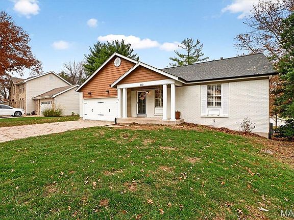3rd image of 1010 Bridle Spur Ln