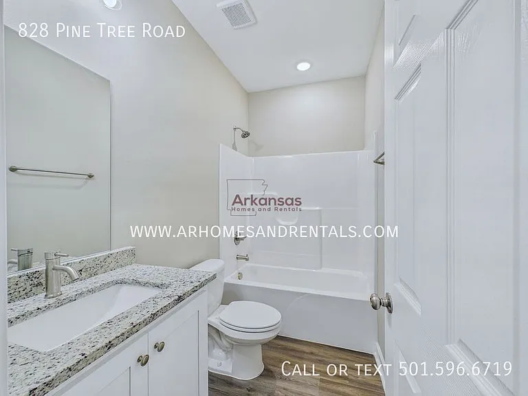 828 Pine Tree Rd — Photo 9