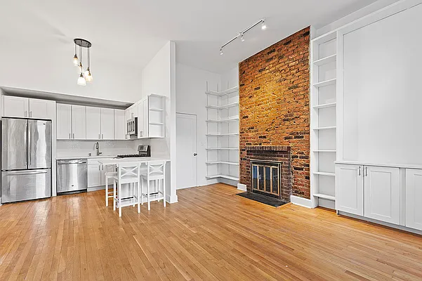 Rented by Corcoran | media 2