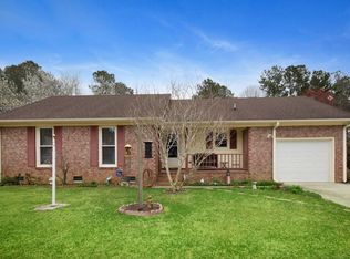 160 Aylesbury Rd, Goose Creek, SC 29445